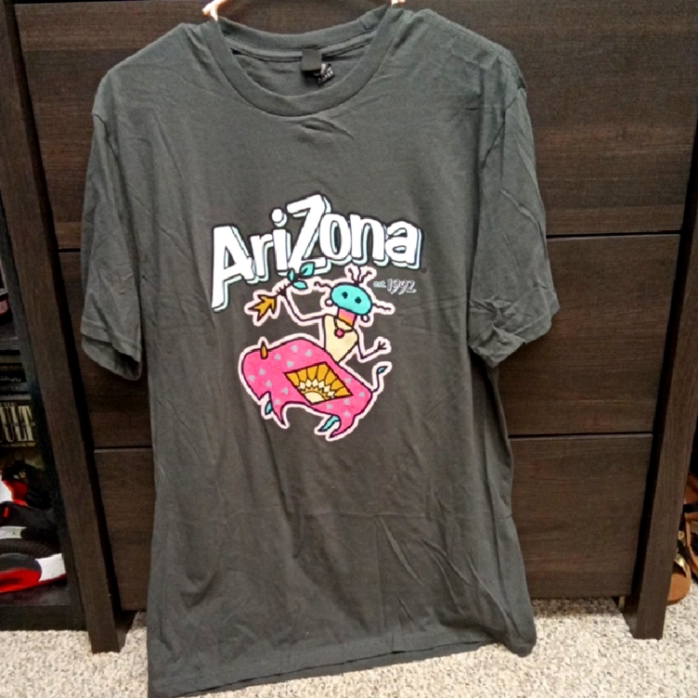 Arizona Graphic Tee - Gray